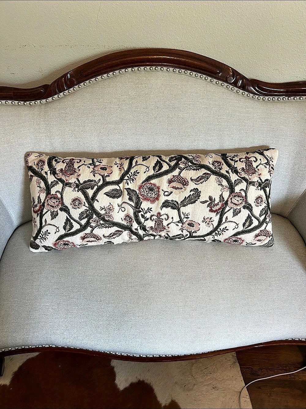Floral Accent Pillow in Cream & Pink Like New
